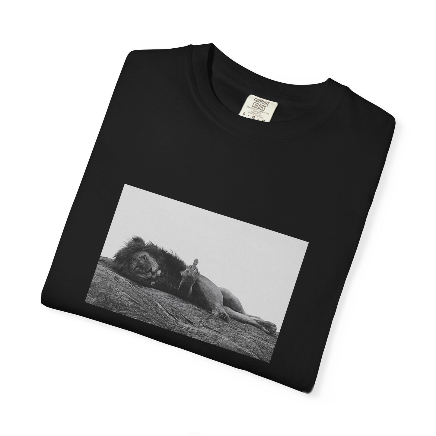 Garment-Dyed T-Shirt with Artistic Lion Design, Unisex Casual Wear, Eco-Friendly Fashion, Perfect Gift for Animal Lovers, Unique Graphic Tee